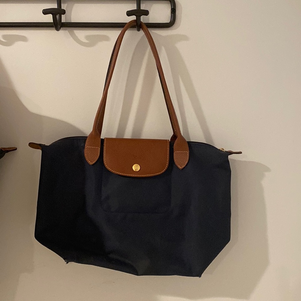 LONGCHAMP La Pliage Original Shoulder Bag size small in Navy